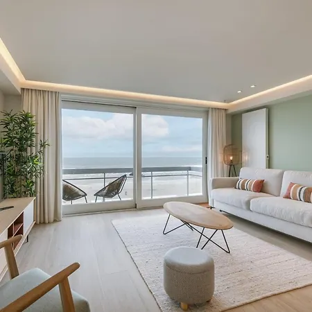 Huswell - Pleasant With Frontal Sea View * Middelkerke