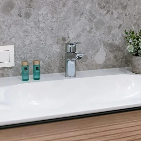 아파트 Huswell - Pleasant With Frontal Sea View *