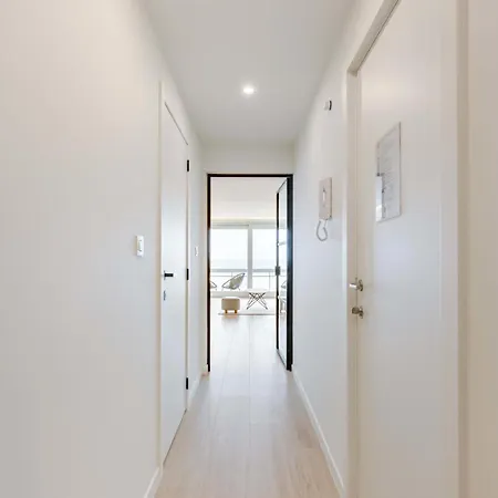 Huswell - Pleasant With Frontal Sea View