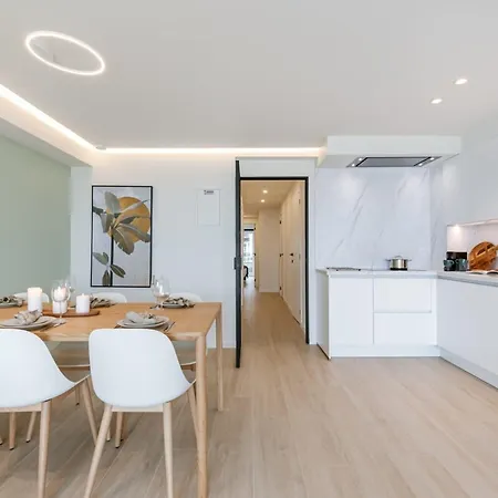 Huswell - Pleasant With Frontal Sea View * 미들케르케