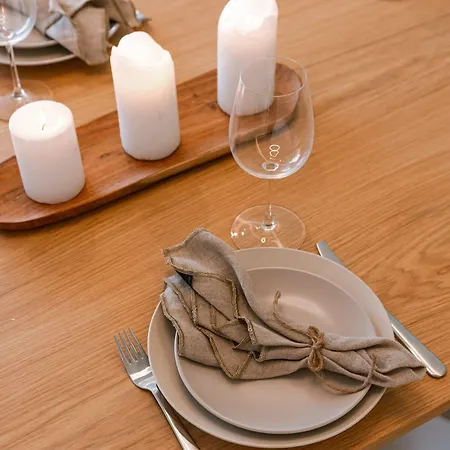 Apartament Huswell - Pleasant With Frontal Sea View